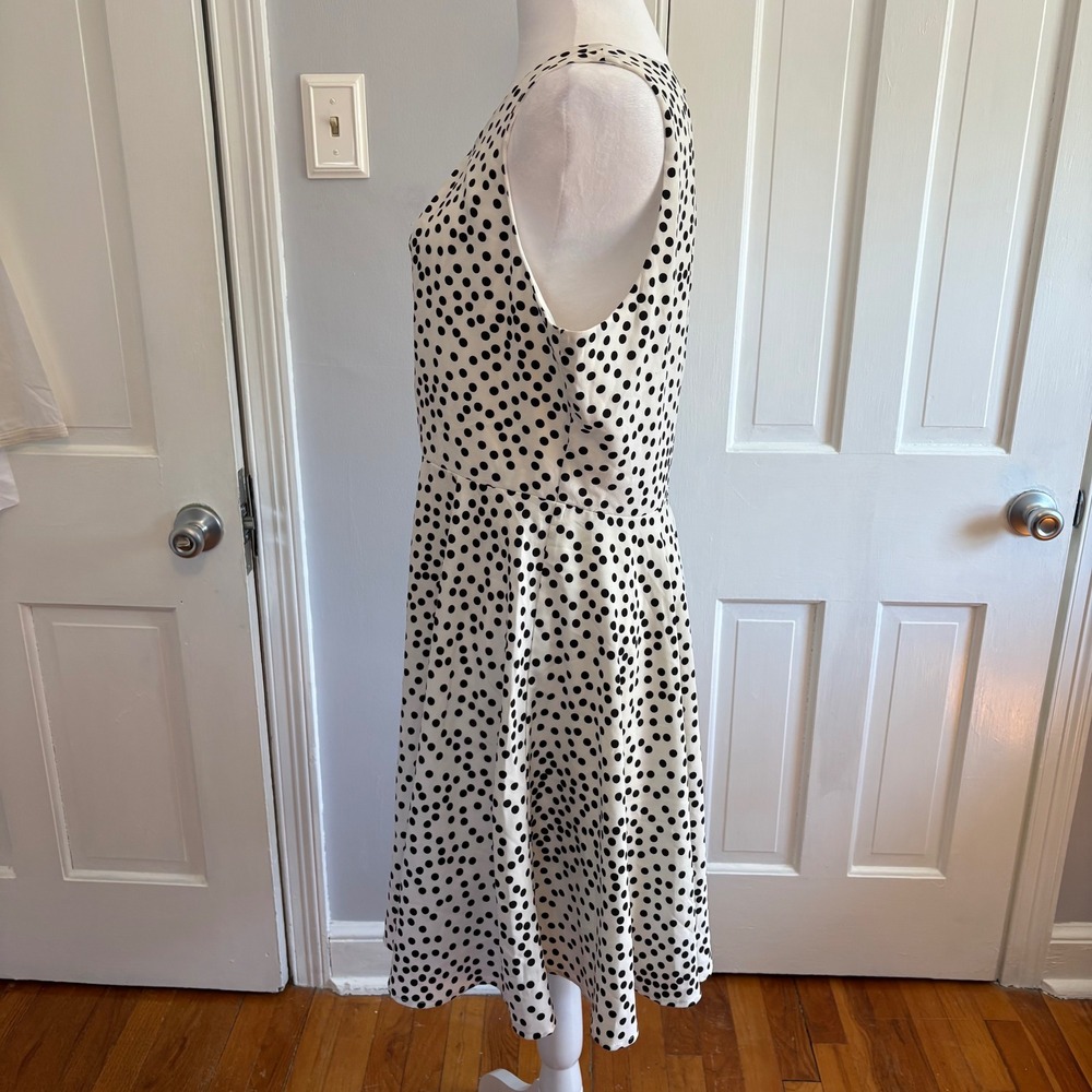 41 Hawthorn Women XL Fit and Flare Dress White Black Polka Dot Sleeveless - Picture 2 of 7